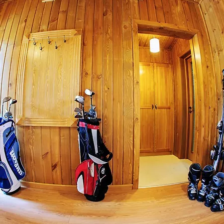 빌라 Golf Malina *